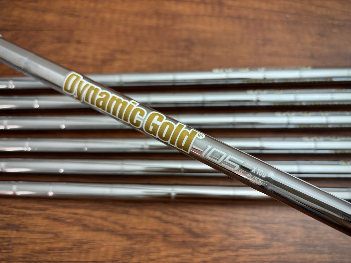 Taylormade P7MC '23 Iron Set 4-PW / Dynamic Gold X100 X-Stiff