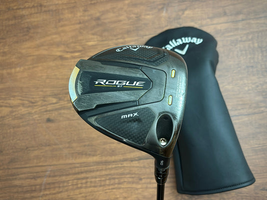 Callaway Rogue ST Max Driver 9* + headcover / Stiff