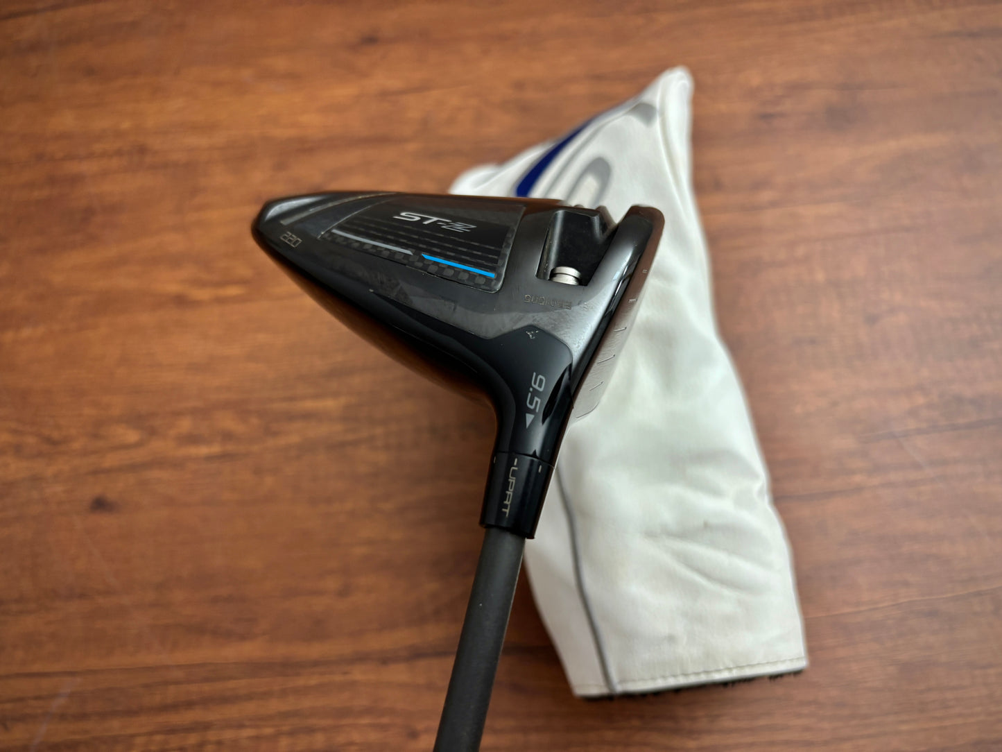 Mizuno ST-Z 220 Driver 9.5* + headcover / X-Stiff