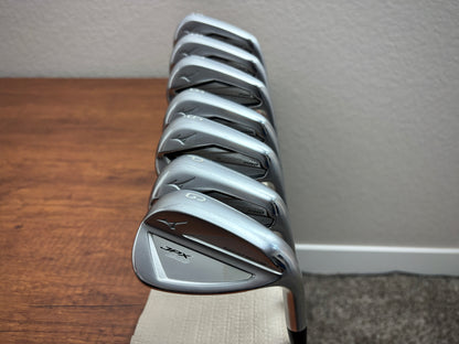 Mizuno JPX 923 Hot Metal Pro Iron Set 5-GW / Dynamic Gold 105 S300 Stiff