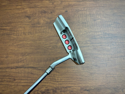 Titleist Scotty Cameron Select Newport 2 Putter 33”
