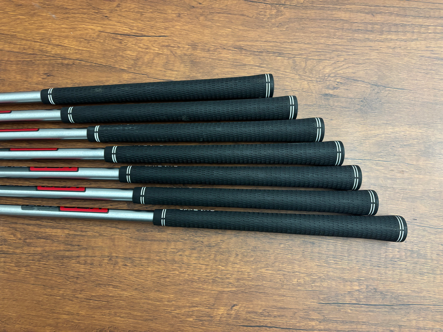 Mizuno JPX 900 Tour Iron Set 4-PW / KBS Tour 125 Stiff+