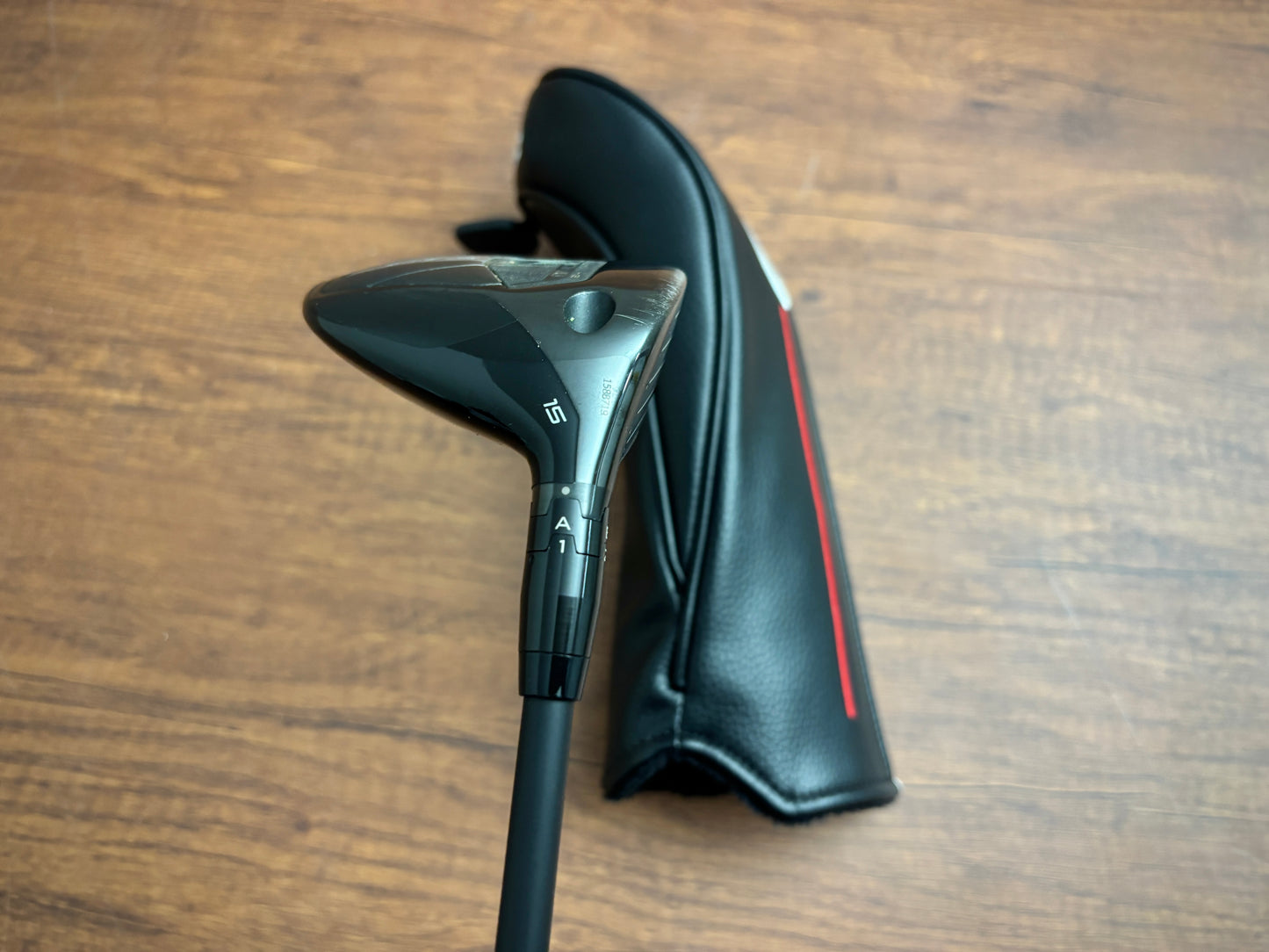 Titleist GT3 3-Wood 15* + headcover / Stiff