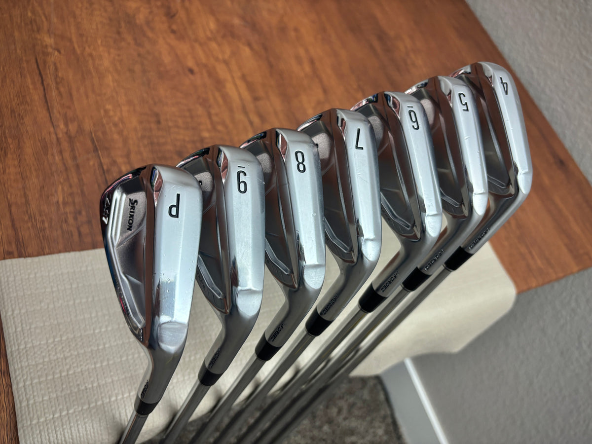 Srixon ZXi7 Iron Set 4-PW / Dynamic Gold S300 Stiff