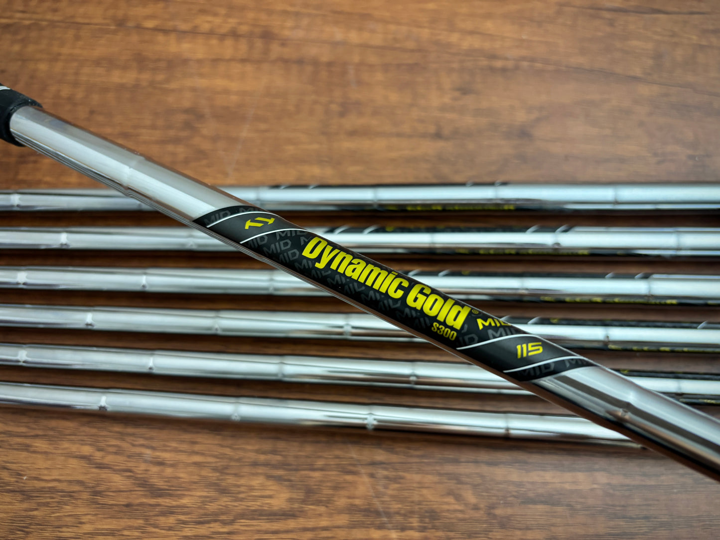 *NEW IN PLASTIC* Srixon ZXi5 Iron Set 4-PW / Dynamic Gold S300 Stiff
