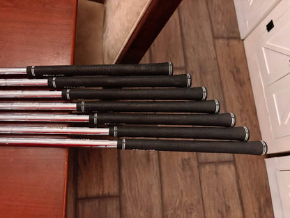 Mizuno JPX 923 Tour Iron Set 4-PW / Dynamic Gold X100 X-Stiff