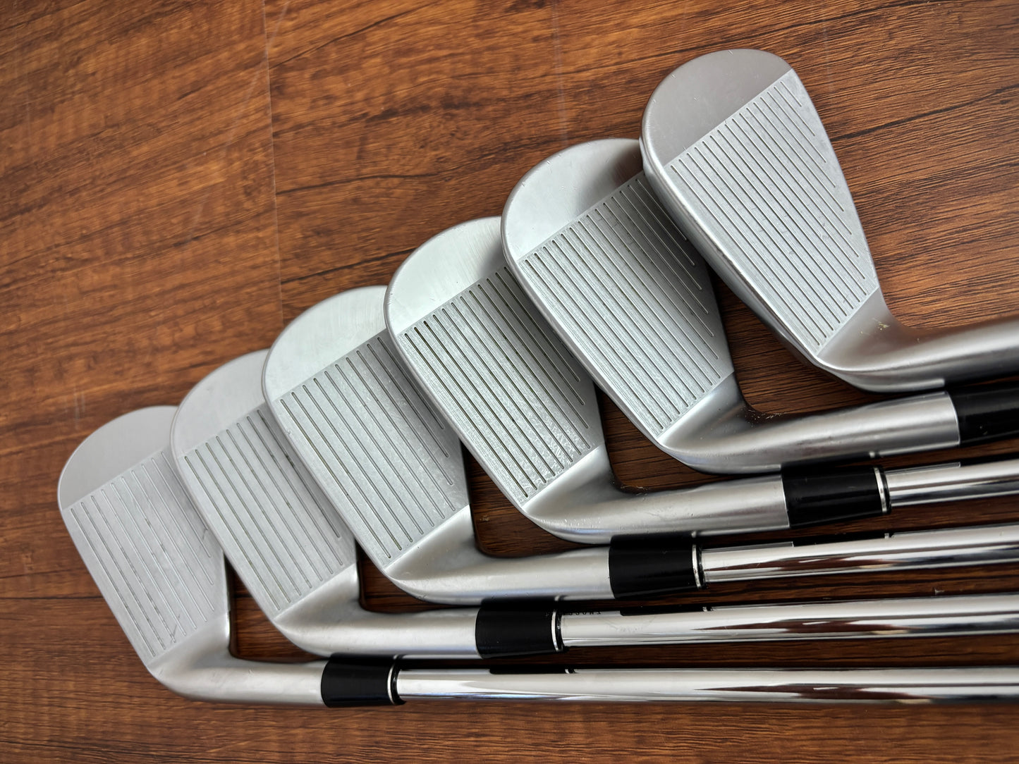 Srixon ZXi7 Iron Set 5-PW / NS Pro 105 Stiff