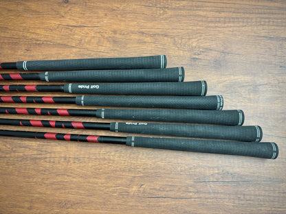 Takomo 101 Mkii Iron Set 5-GW / Fujikura Ventus Regular Graphite