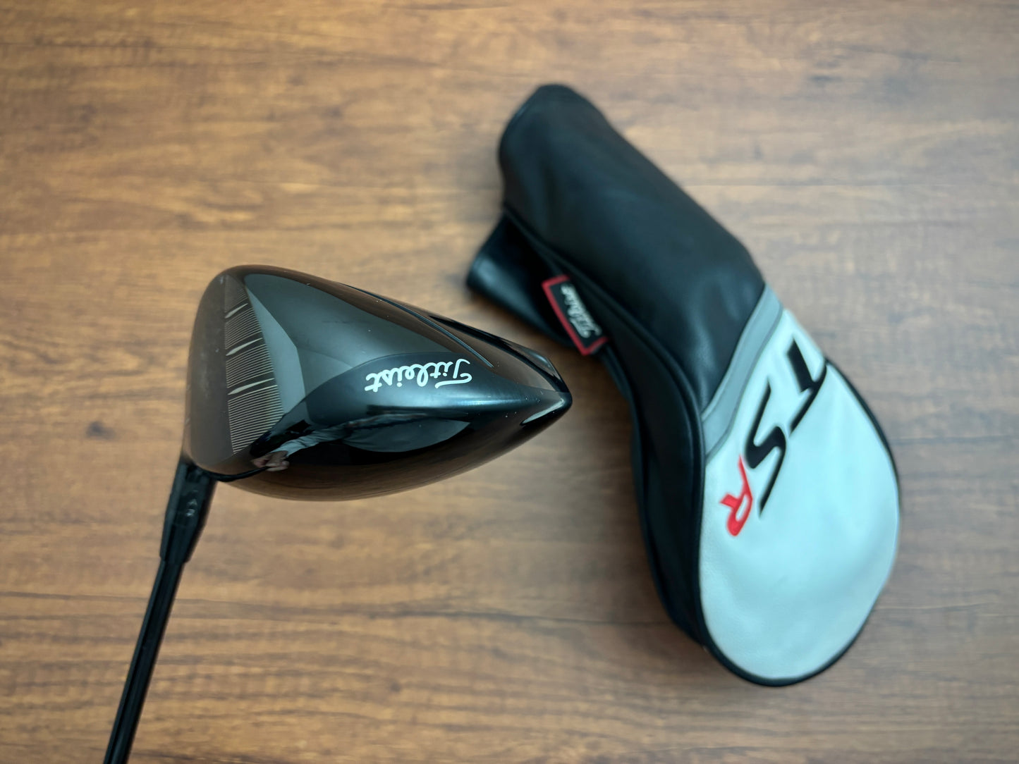 Titleist TSR3 Driver 9.0* + headcover / Regular Flex