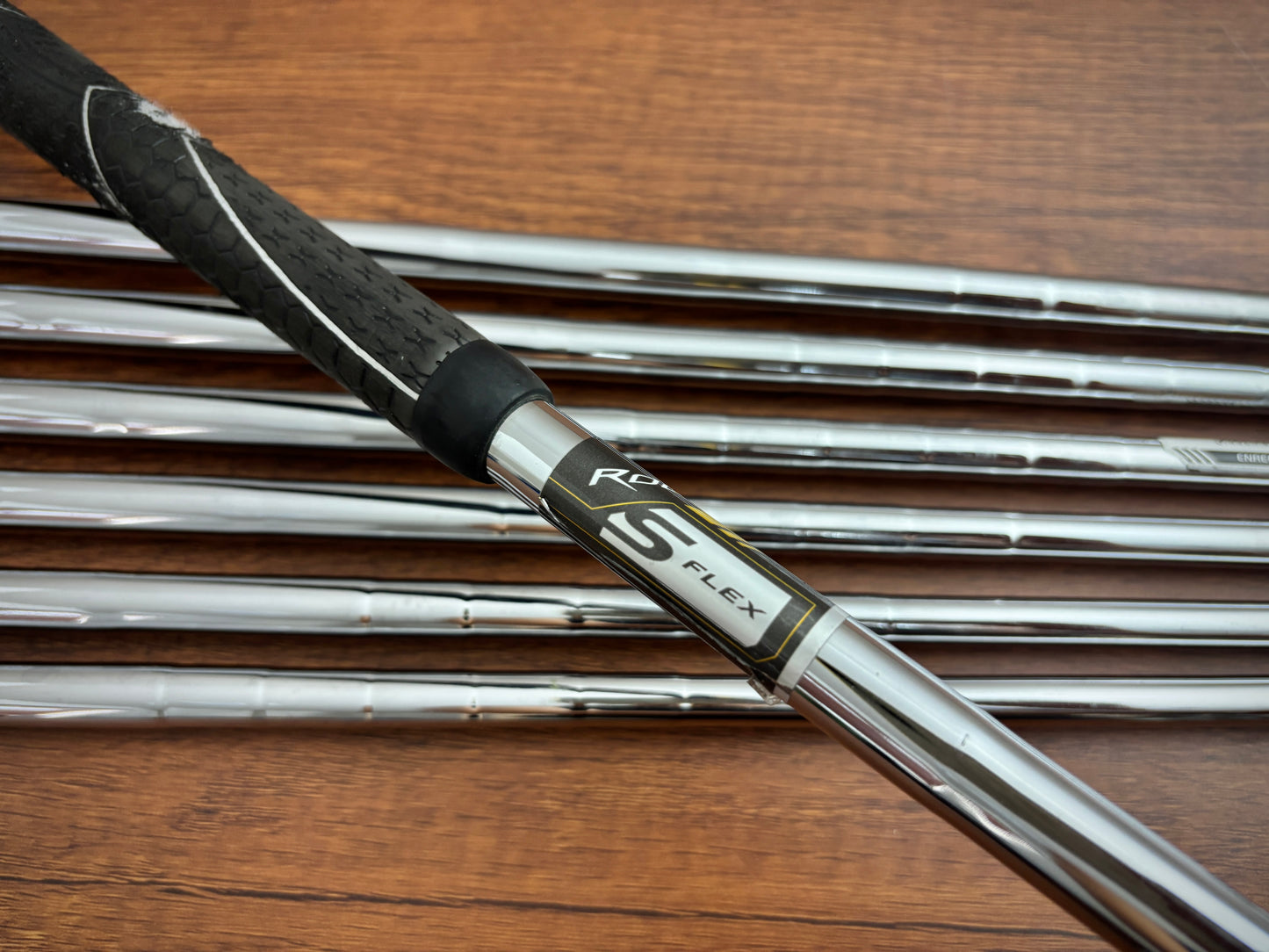 (Left-handed) Taylormade Rocketbladez Iron Set 4-PW / Stiff Shafts
