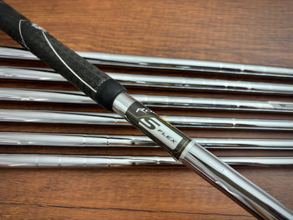(Left-handed) Taylormade Rocketbladez Iron Set 4-PW / Stiff Shafts