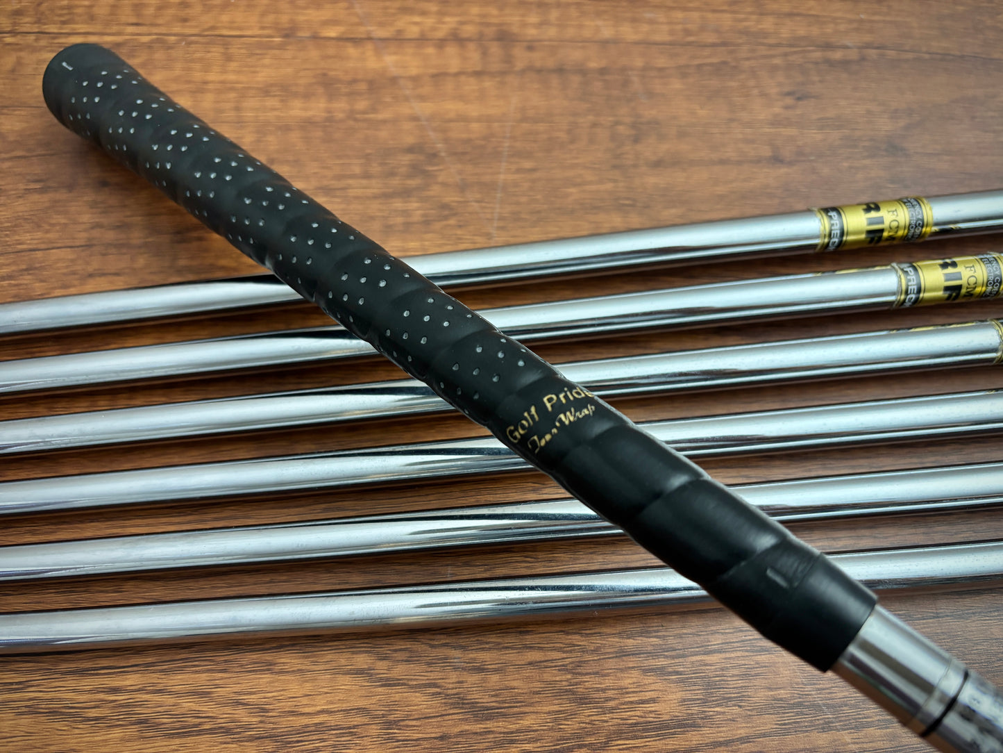 Titleist 690 CB Iron Set 4-PW / Precision 5.0 Shafts