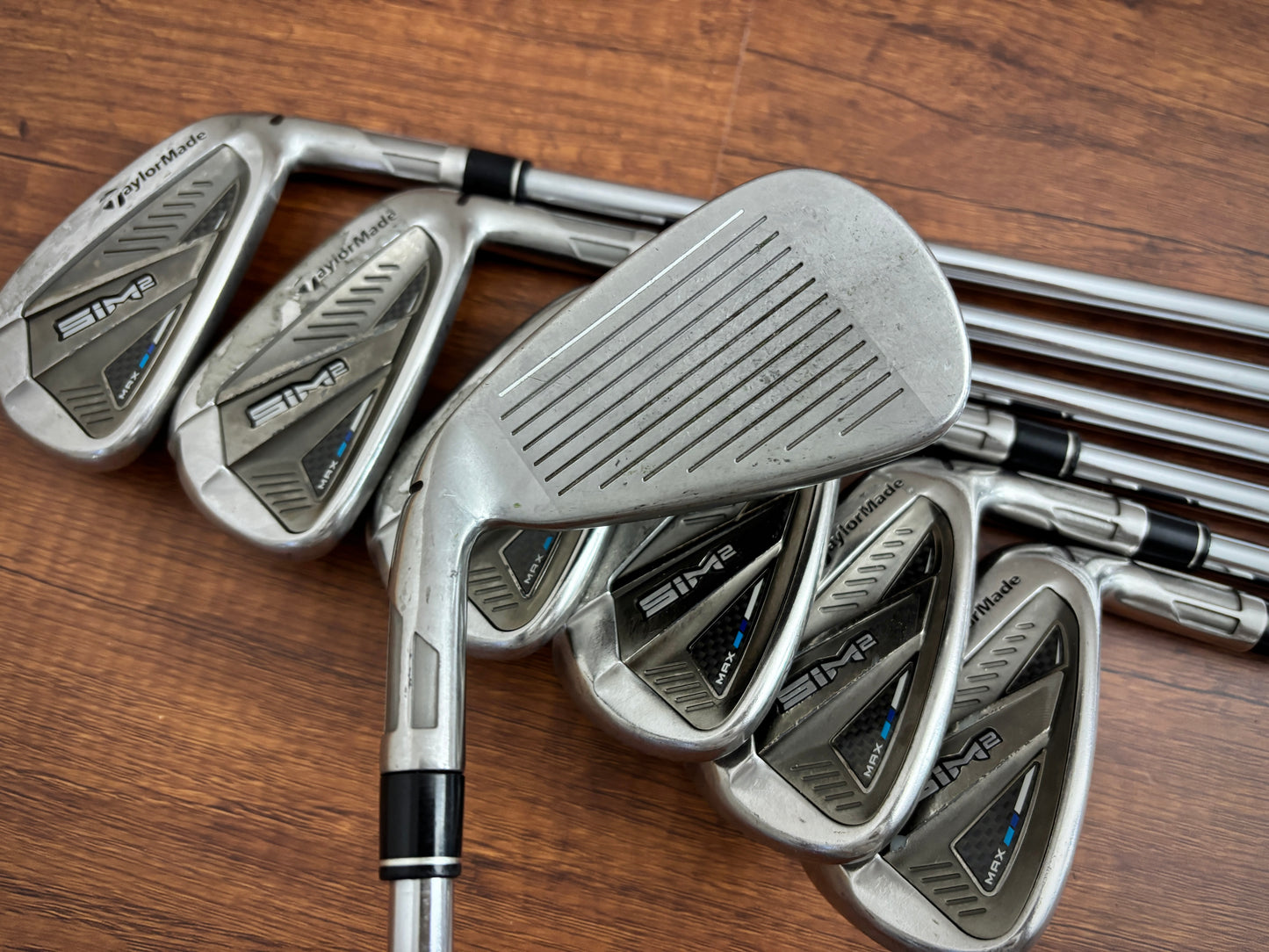 Taylormade SIM 2 Max Iron Set 5-AW / KBS Max MT Stiff