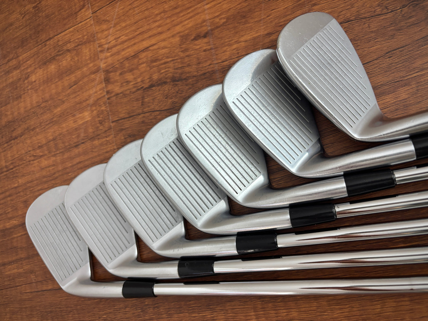 Mizuno MP-20 MMC Iron Set 4-PW / KBS Tour 120 Stiff