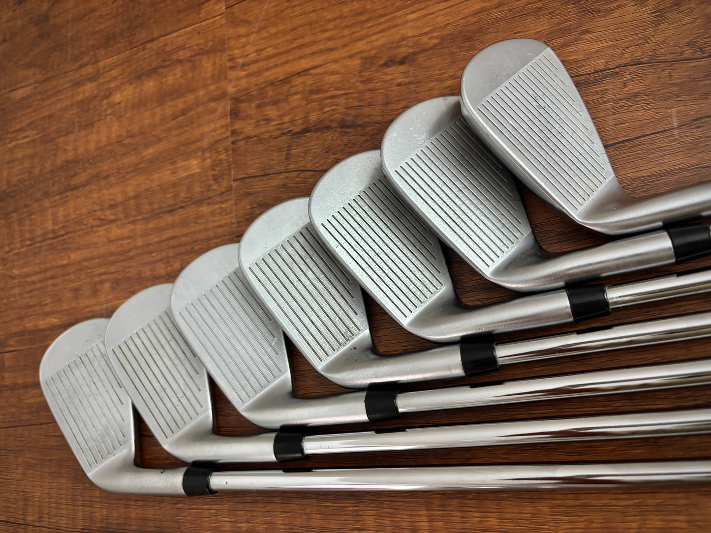 Srixon ZX7 Mkii Iron Set 4-PW / Dynamic Gold S300 Stiff