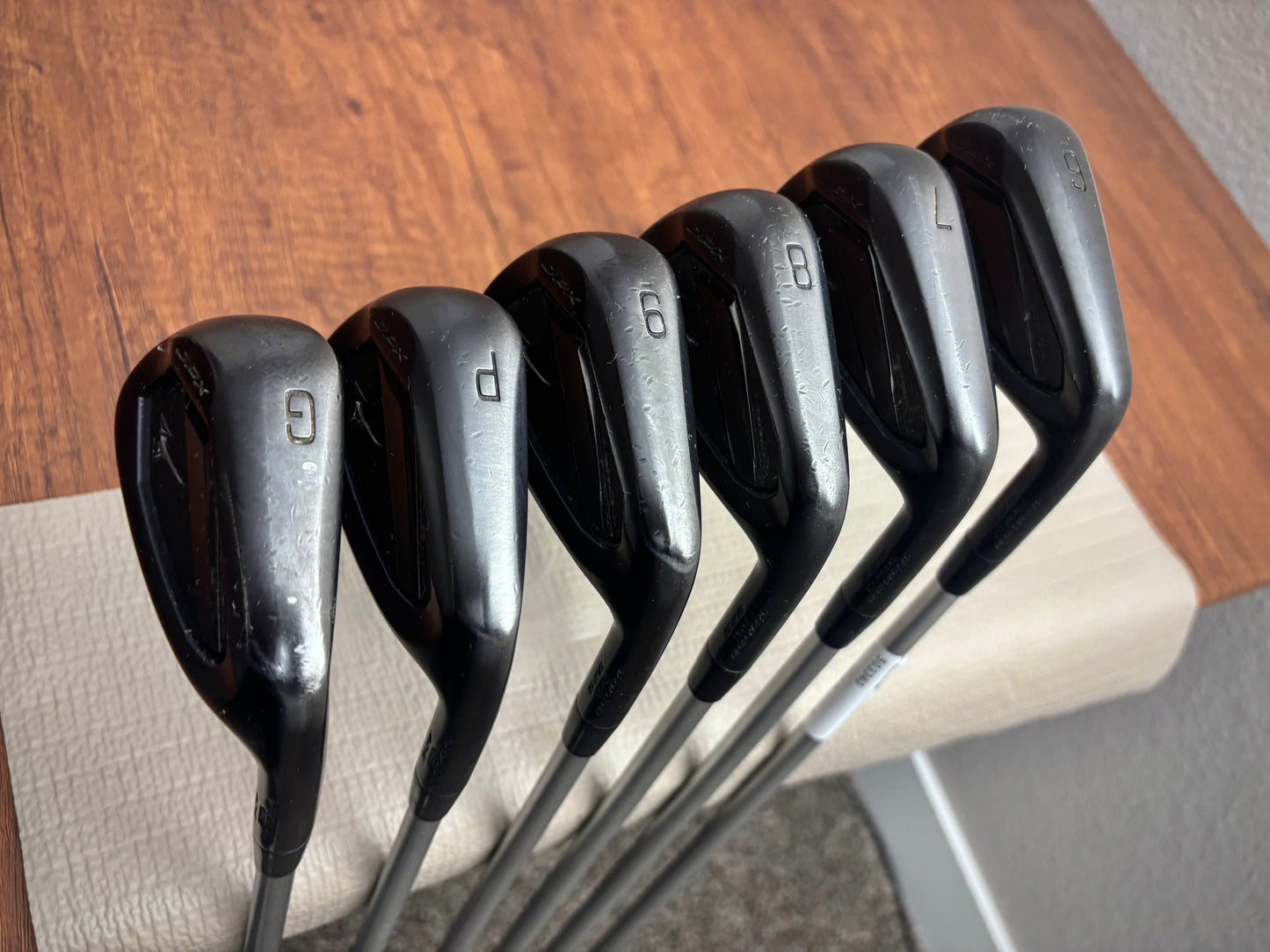 Mizuno JPX 925 Forged Black Iron Set 6-GW / KBS Tour C-Taper 130 X-Stiff