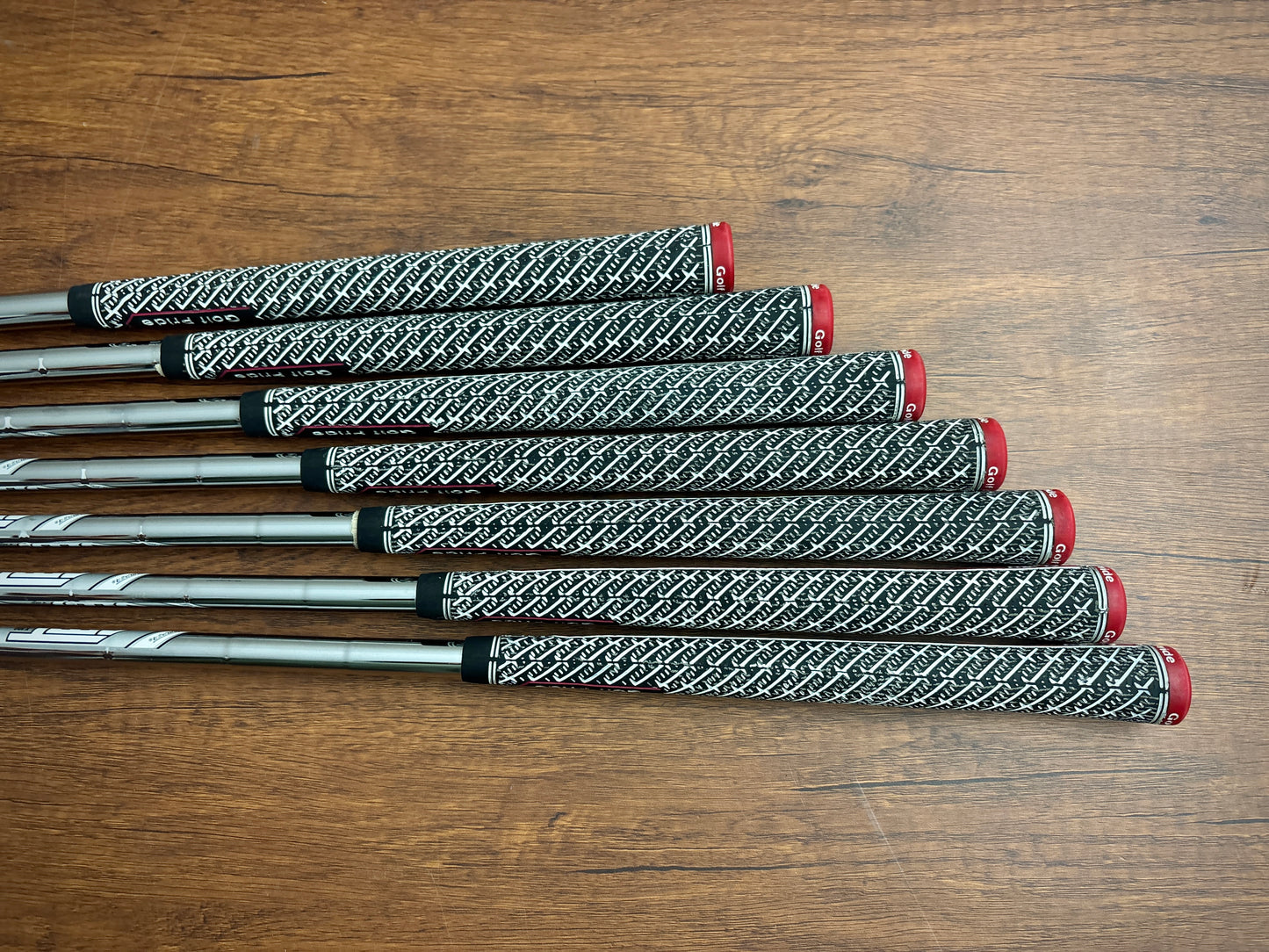 Callaway Apex Pro 21 Iron Set 4-PW / True Temper AMT X100 X-Stiff