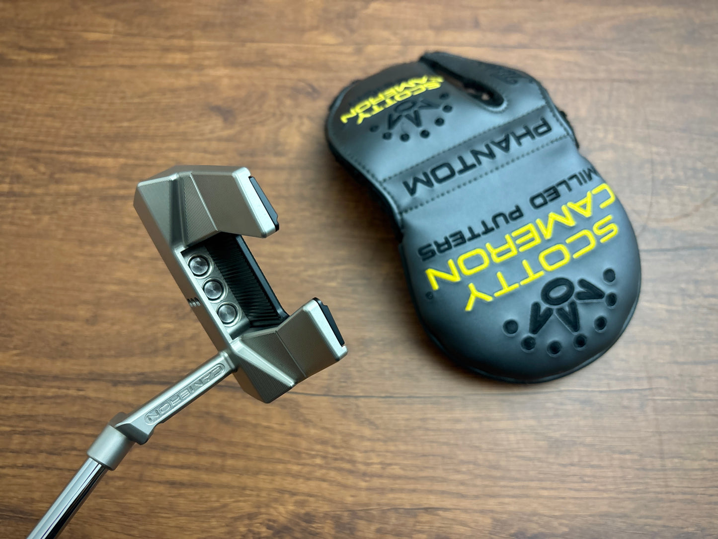 *MINT* 2025 Titleist Scotty Cameron Phantom 5.2 Putter 34” + headcover