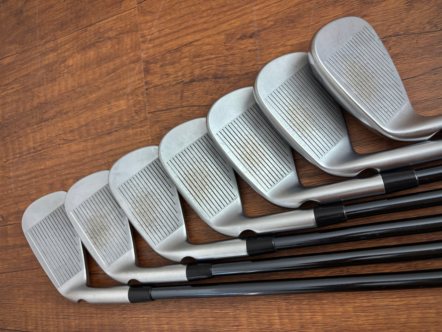 Ping i530 Forged Iron Set 4-PW / Recoil F4 Stiff Graphite