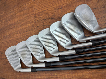 Ping i530 Forged Iron Set 4-PW / Recoil F4 Stiff Graphite
