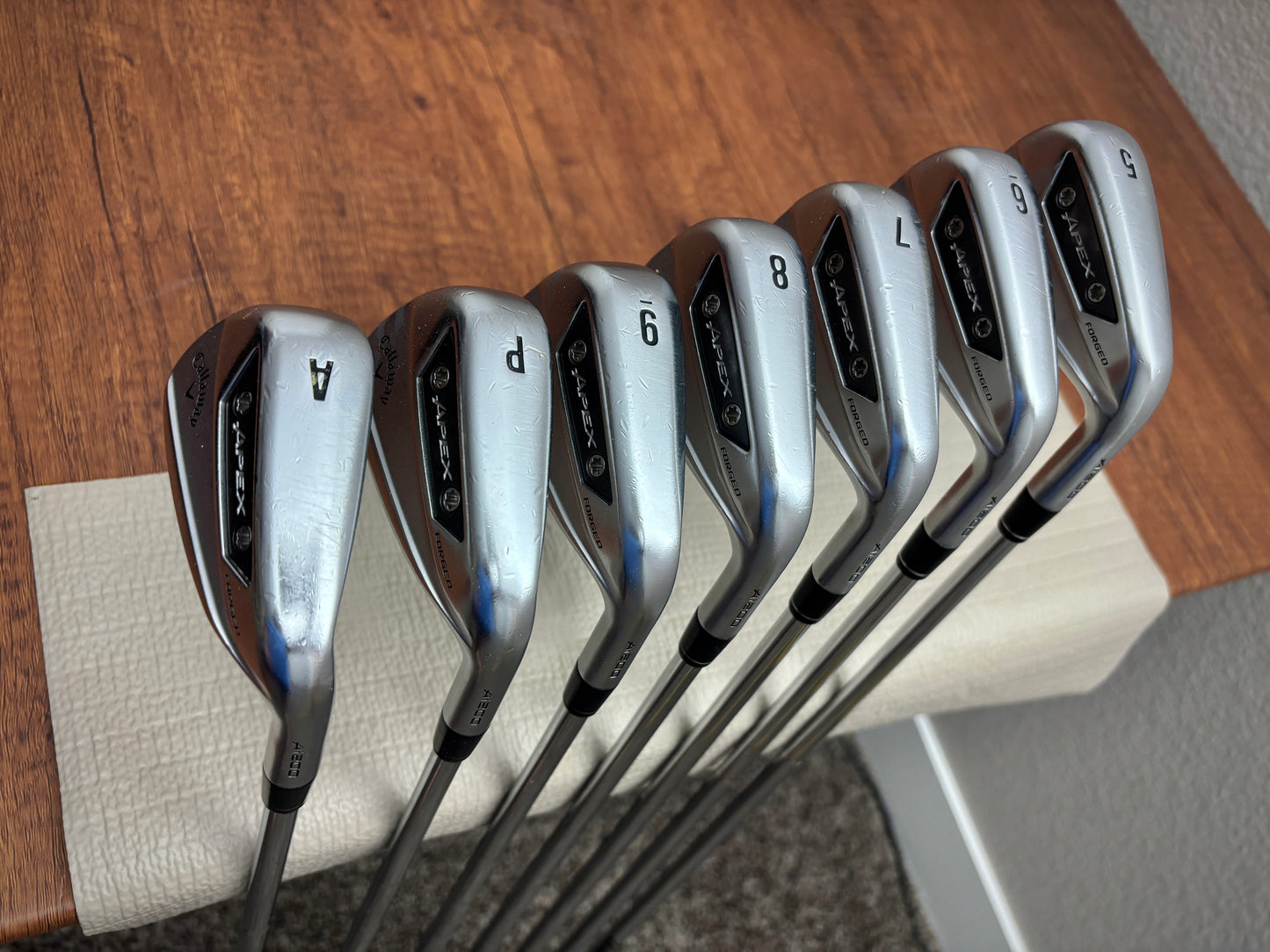 Callaway Ai200 Iron Set 5-AW / Dynamic Gold S300 Stiff