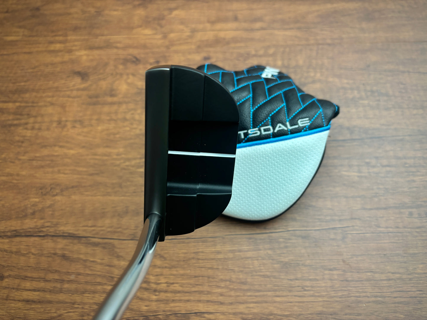 Ping Scottsdale DS72 Putter 35" + headcover