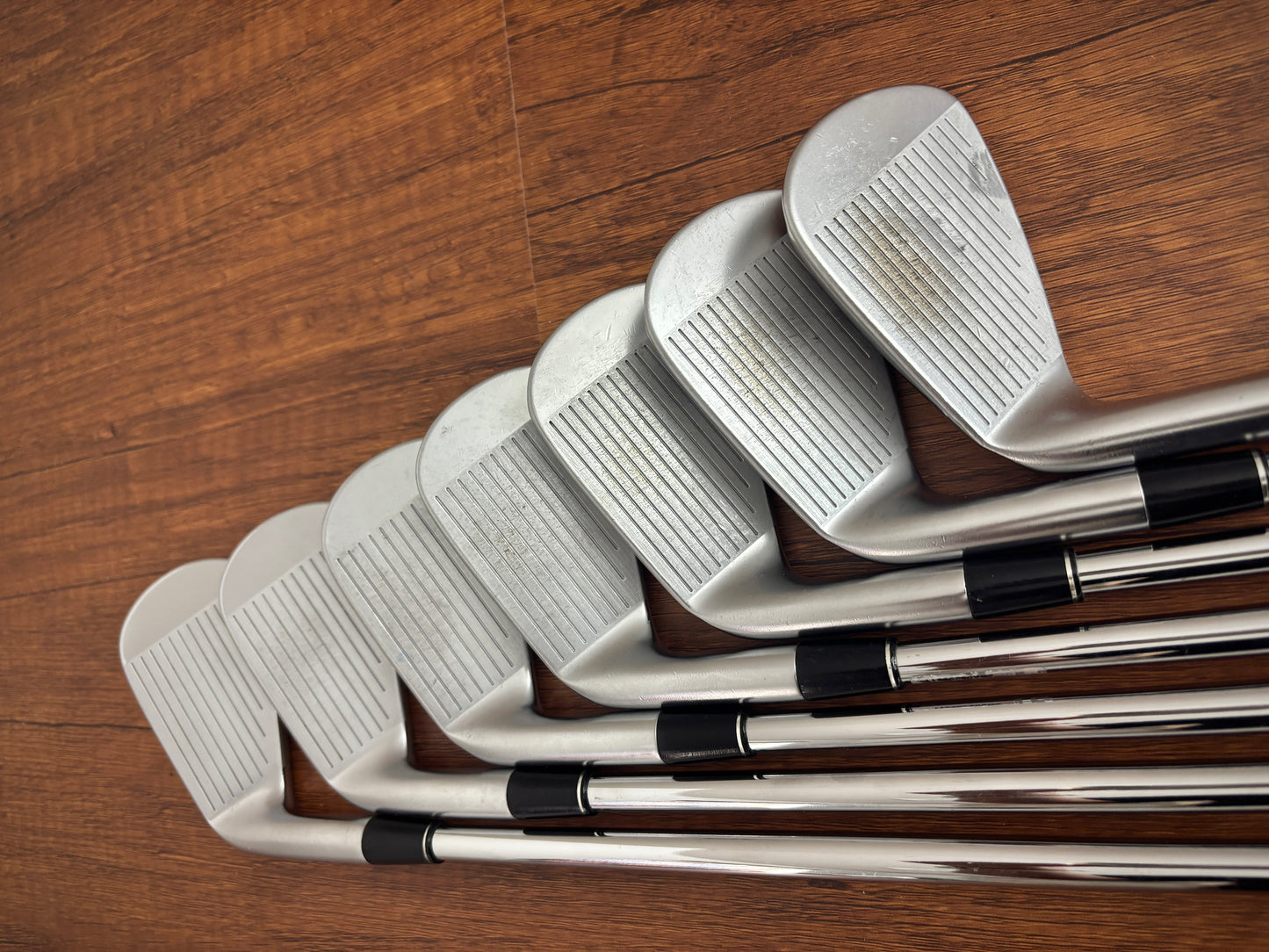 Srixon ZX7 Mkii Iron Set 4-PW / NS Pro 120 Stiff