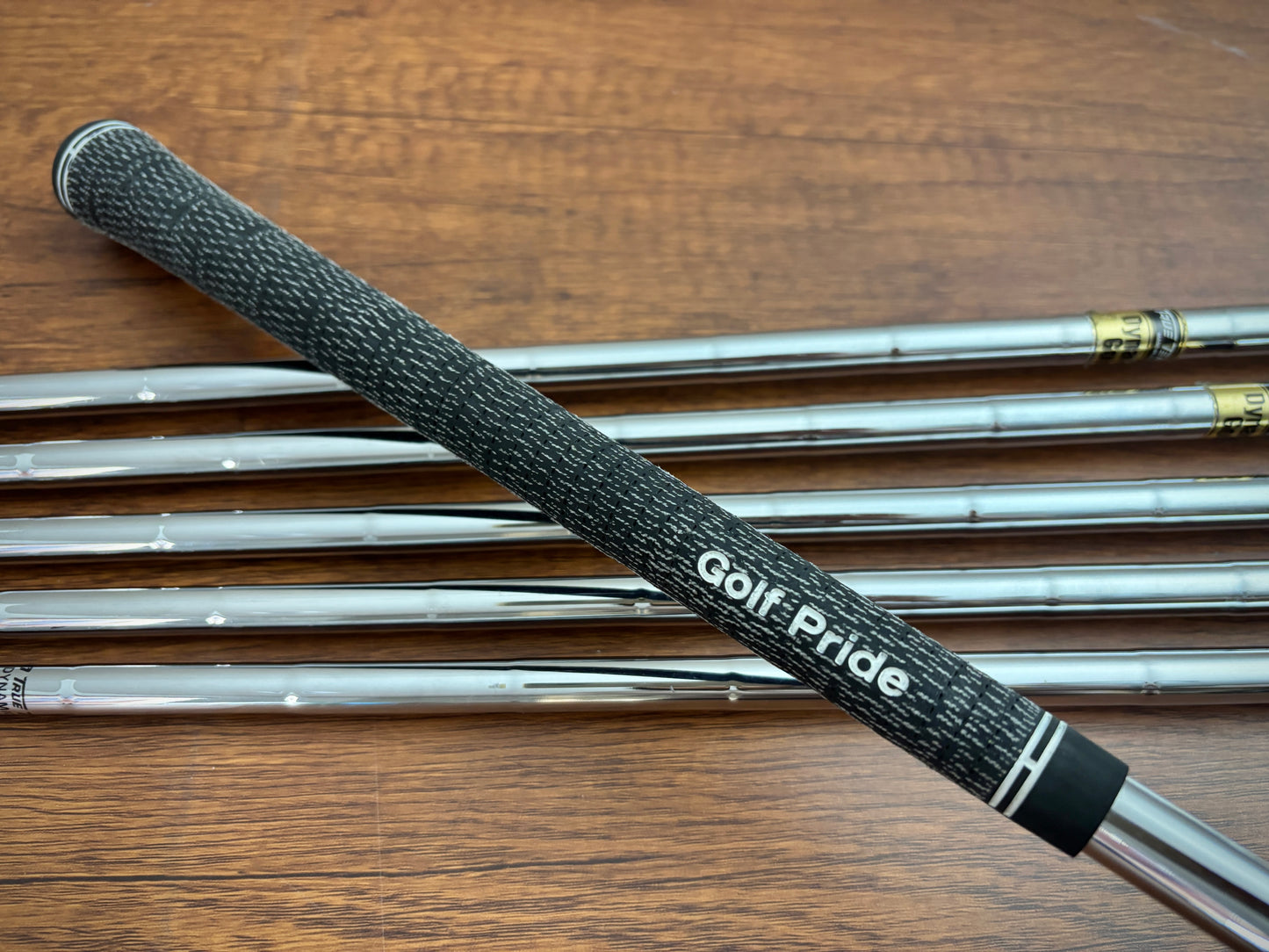 Mizuno Pro 241 Iron Set 5-PW / Dynamic Gold S300 Stiff