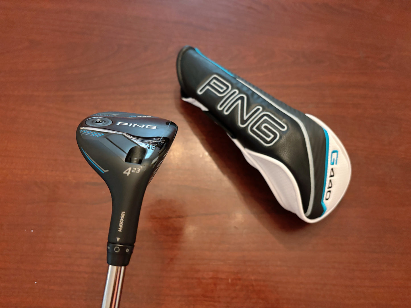 Ping G440 4-hybrid + headcover / Stiff