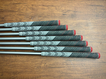 Ping i230 Iron Set 5-UW / KBS Tour C-Taper Lite Stiff