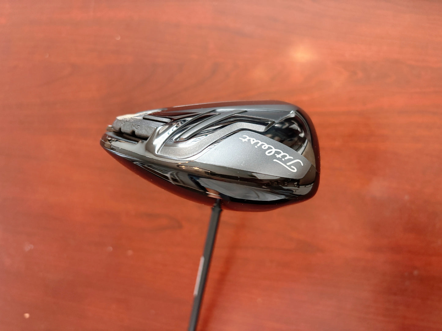 (Left-handed) Titleist TSi3 Driver 9* w/ Tour AD Graphite Design Stiff Shaft