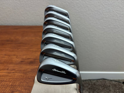 Mizuno Pro S-3 Forged Iron Set 4-PW / KBS Tour-V Stiff
