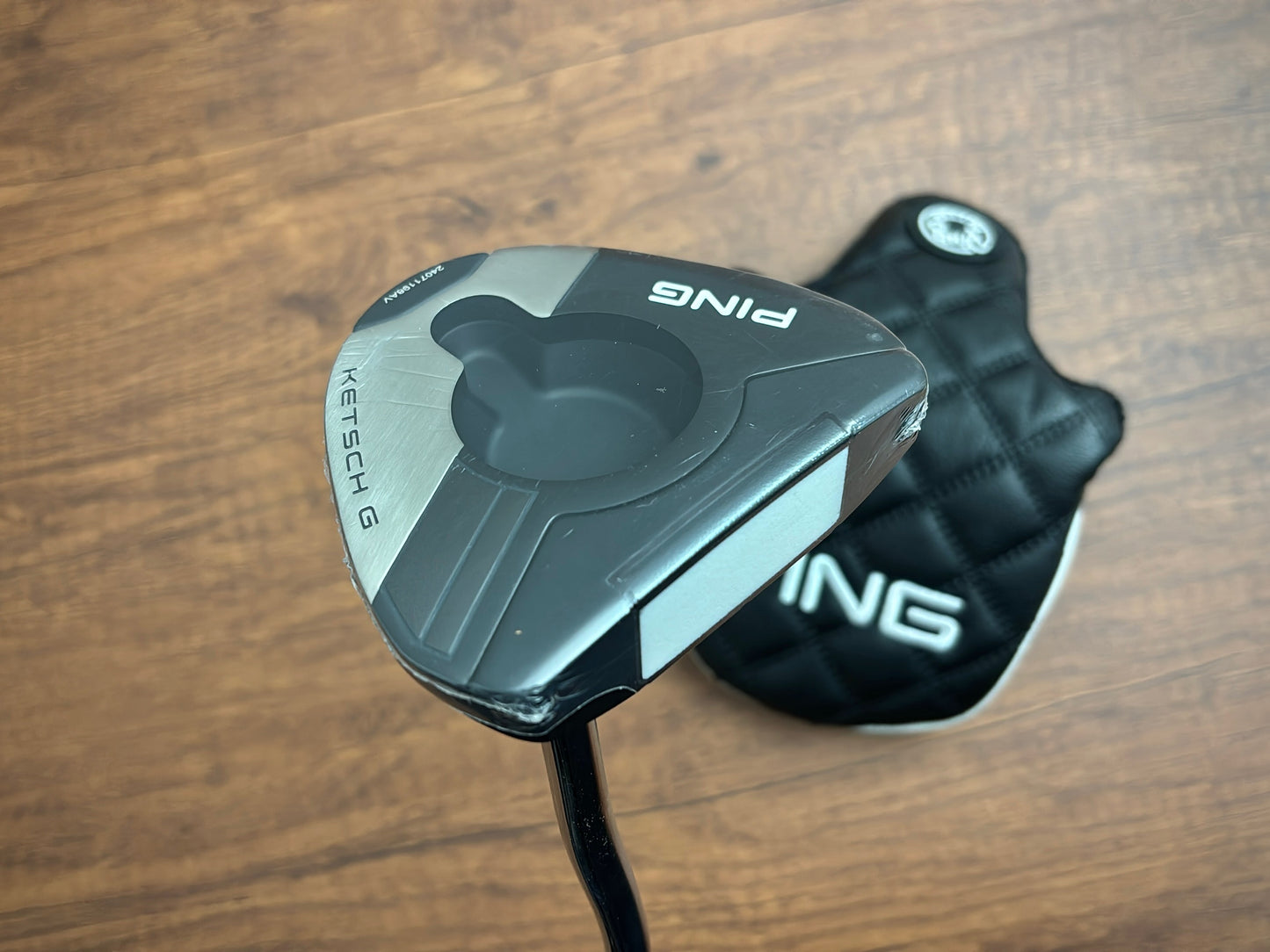 *NEW IN PLASTIC* Ping Ketsch G Putter 35" + headcover