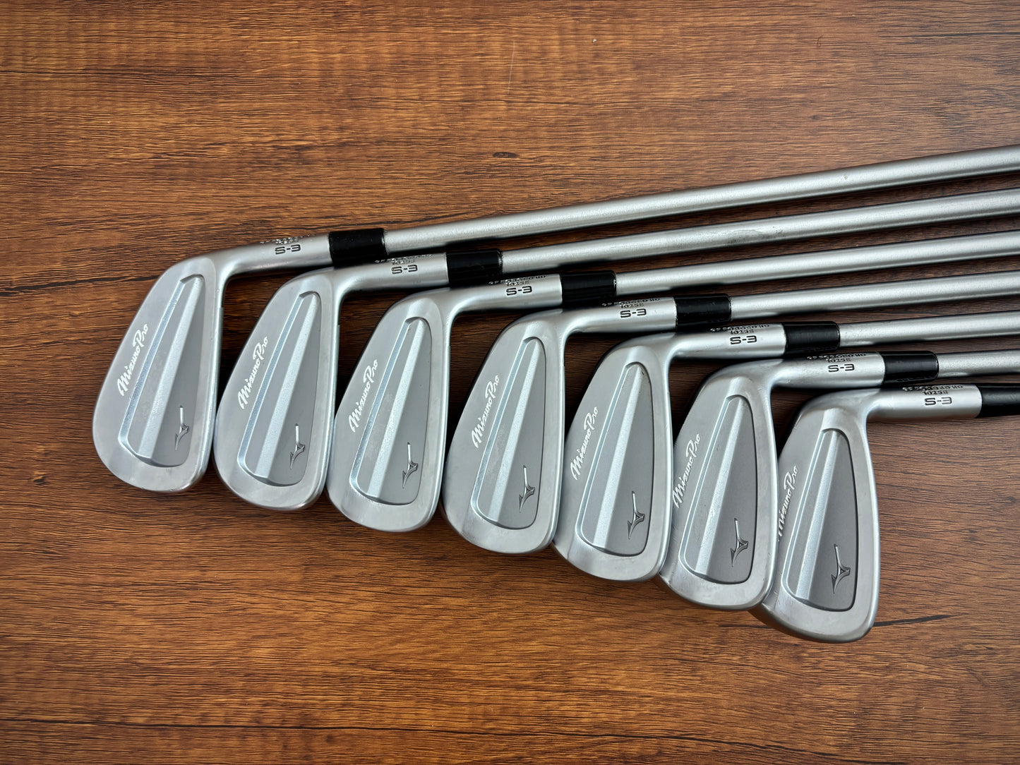 Mizuno Pro S-3 Iron Set 4-PW / KBS Tour C-Taper 130 X-Stiff