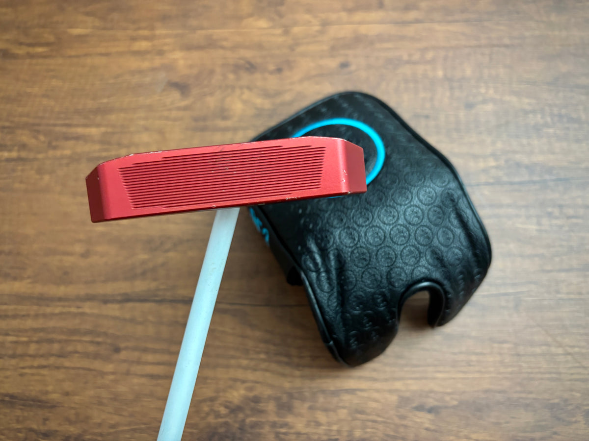 L.A.B. DF3 Red Putter 34" + headcover