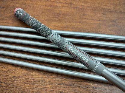 Ping i230 Iron Set 5-UW / KBS Tour C-Taper Lite Stiff