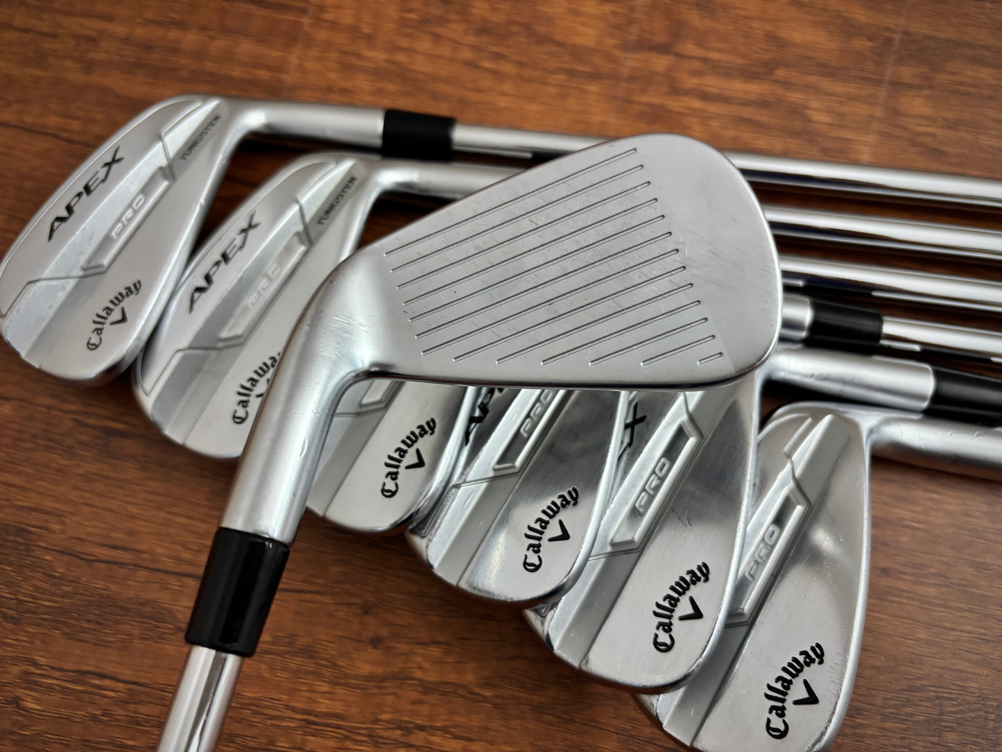 Callaway Apex Pro 21 Iron Set 4-PW / True Temper Elevate Stiff