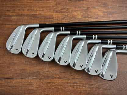 Taylormade P790 '25 Iron Set 4-PW / Stiff Graphite Shafts