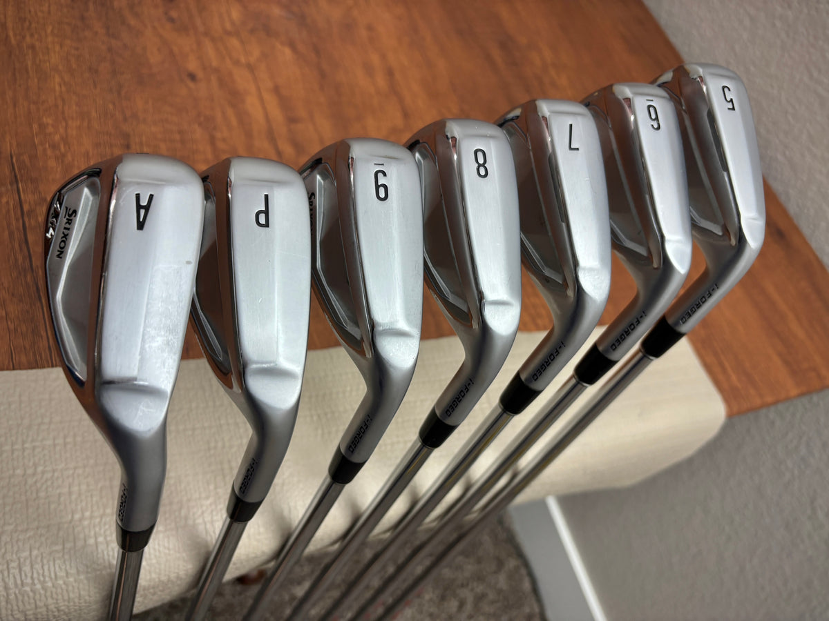 Srixon ZXi4 Iron Set 5-AW / NS Pro 105 Regular Flex