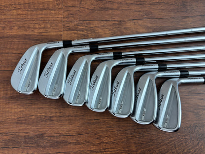Titleist T100 ‘23 Iron Set 4-PW / Dynamic Gold X100 X-Stiff