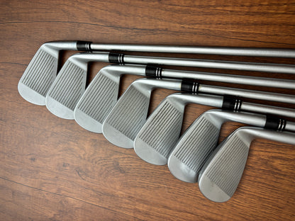 (Left-handed) Cobra King Forged TEC Iron Set 4-PW / KBS Tour C-Taper 130 X-Stiff