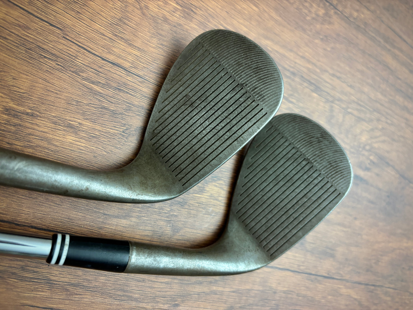 (Left-handed) Cleveland RTX6 Zipcore Raw Wedge Set (50,54)