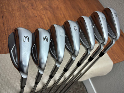Ping i525 Iron Set 5-UW / KBS Tour Stiff