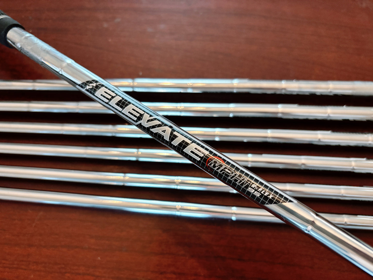 Cobra King Forged TEC Black ‘23 Iron Set 5-GW / True Temper Elevate Regular Flex
