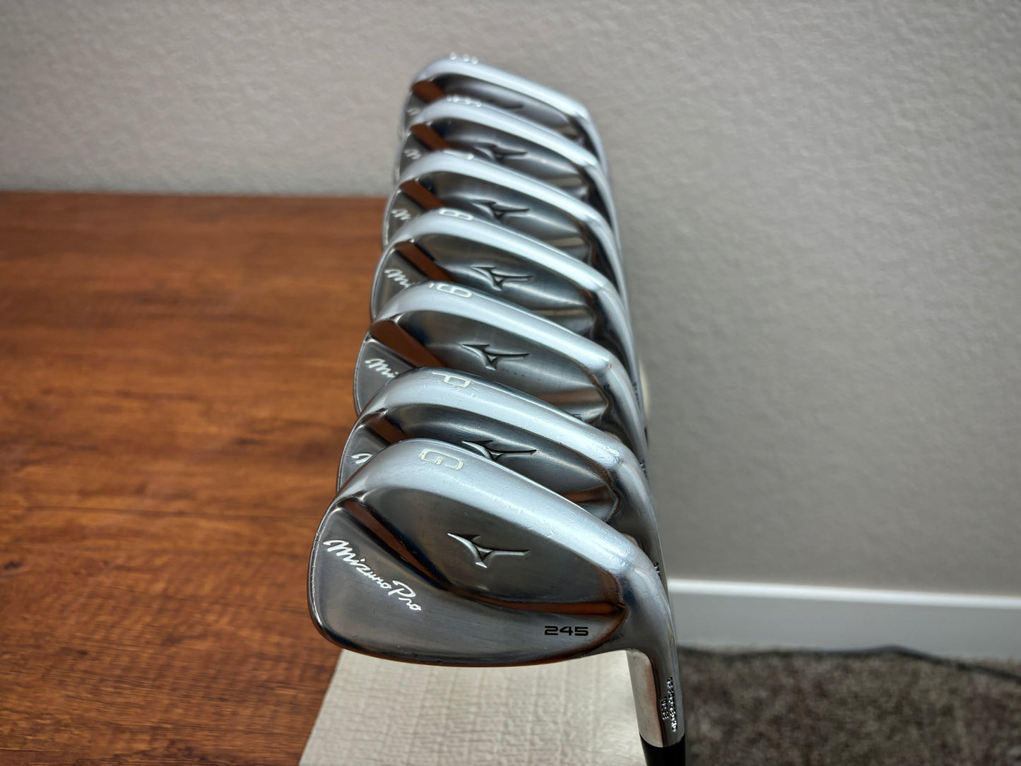 Mizuno Pro 245 Iron Set 5-GW / Dynamic Gold R300 Regular Flex