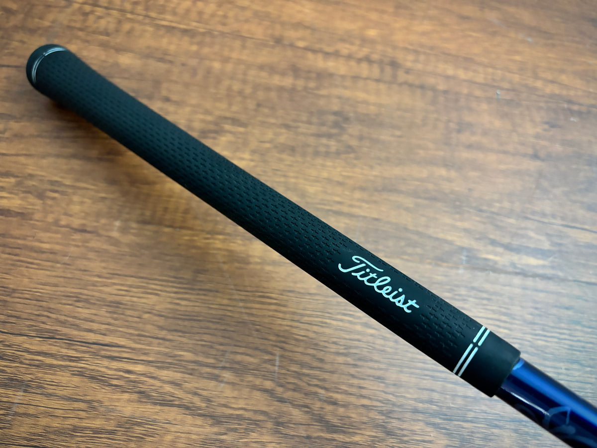 Titleist 910D2 Driver 9.5* / Stiff