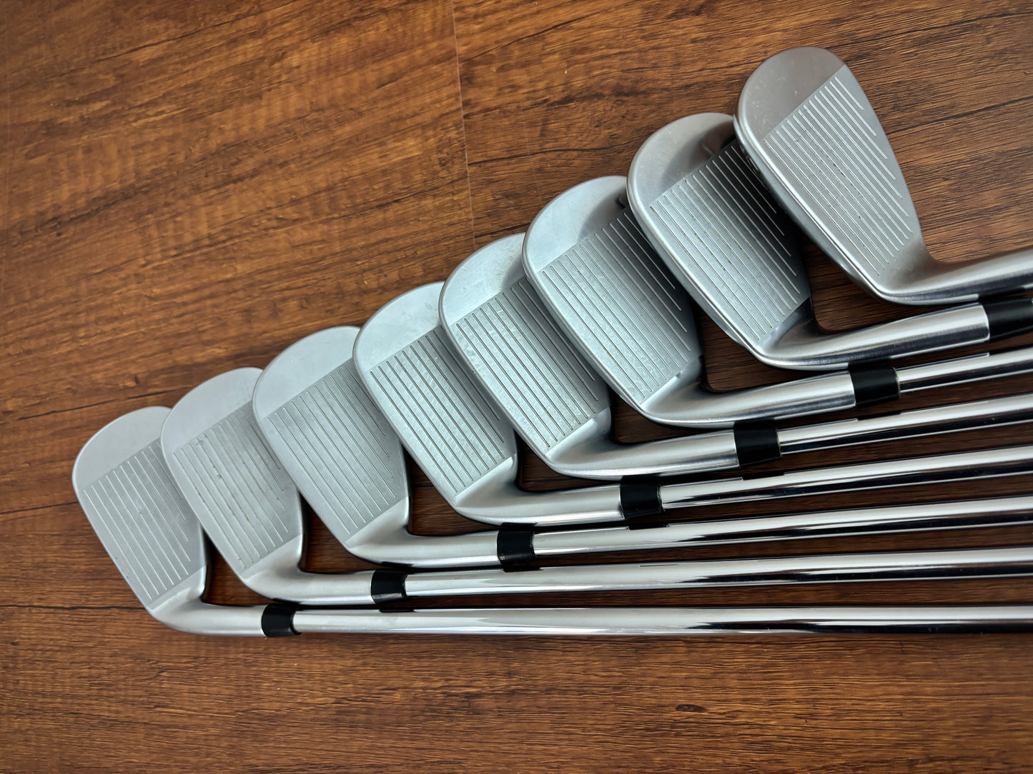 Mizuno JPX 800 Iron Set 4-GW / Dynamic Gold XP Regular Flex