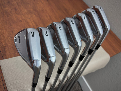 (+1”) Srixon ZXi7 Iron Set 5-AW / KBS Tour C-Taper 120 Stiff