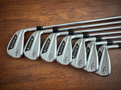 Callaway Apex Ai200 Iron Set 5-AW / Dynamic Gold R300 Regular Flex