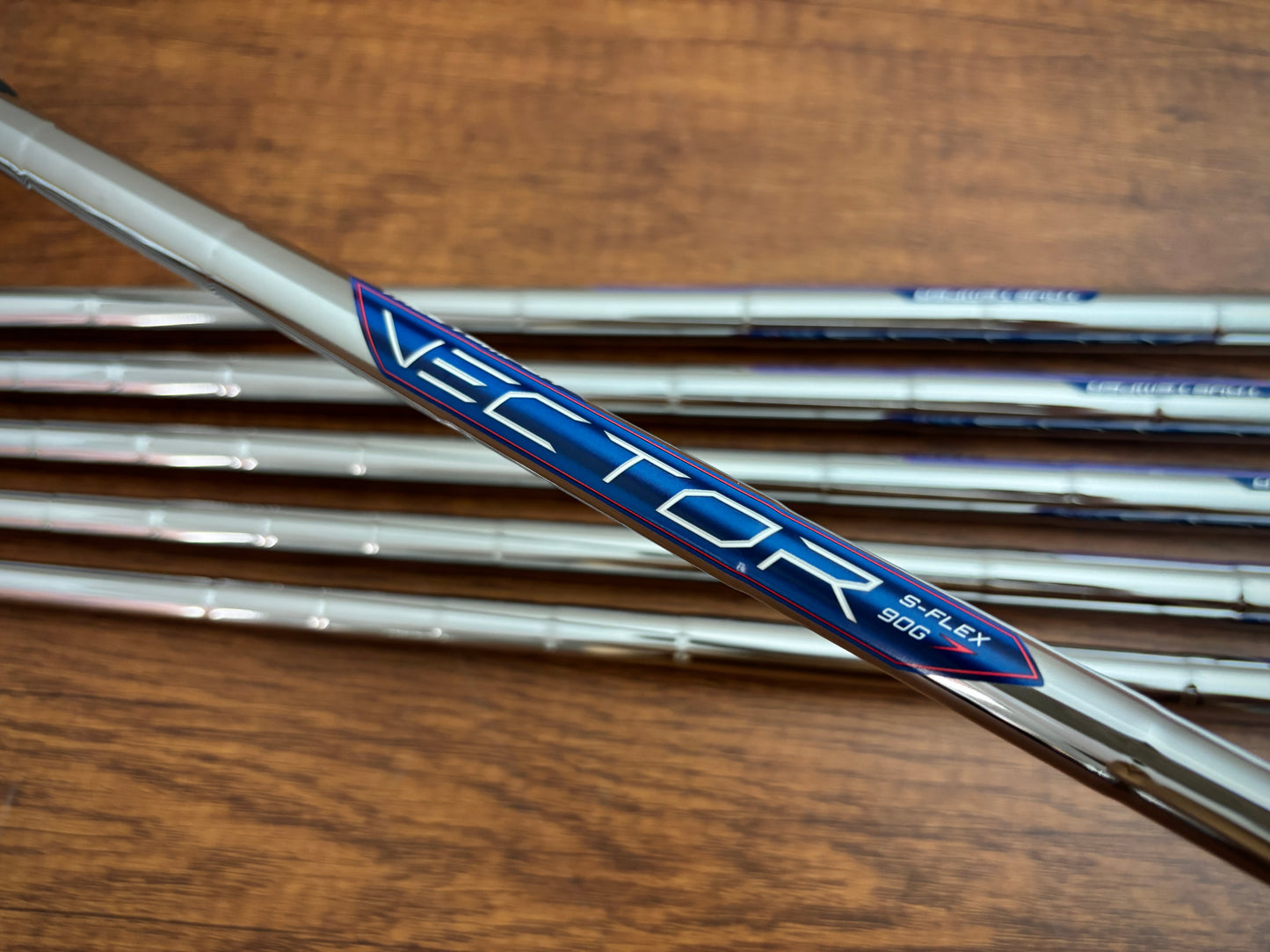 *MINT* Callaway Elyte X Iron Set 6-AW / True Temper Vector Stiff